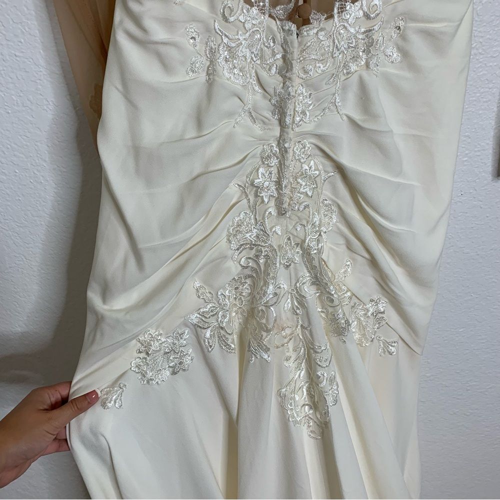 Galina Signature Long Sleeve Ivory Sheer Beaded Wedding Dress Davids‎ Bridal 4 - Picture 9 of 11